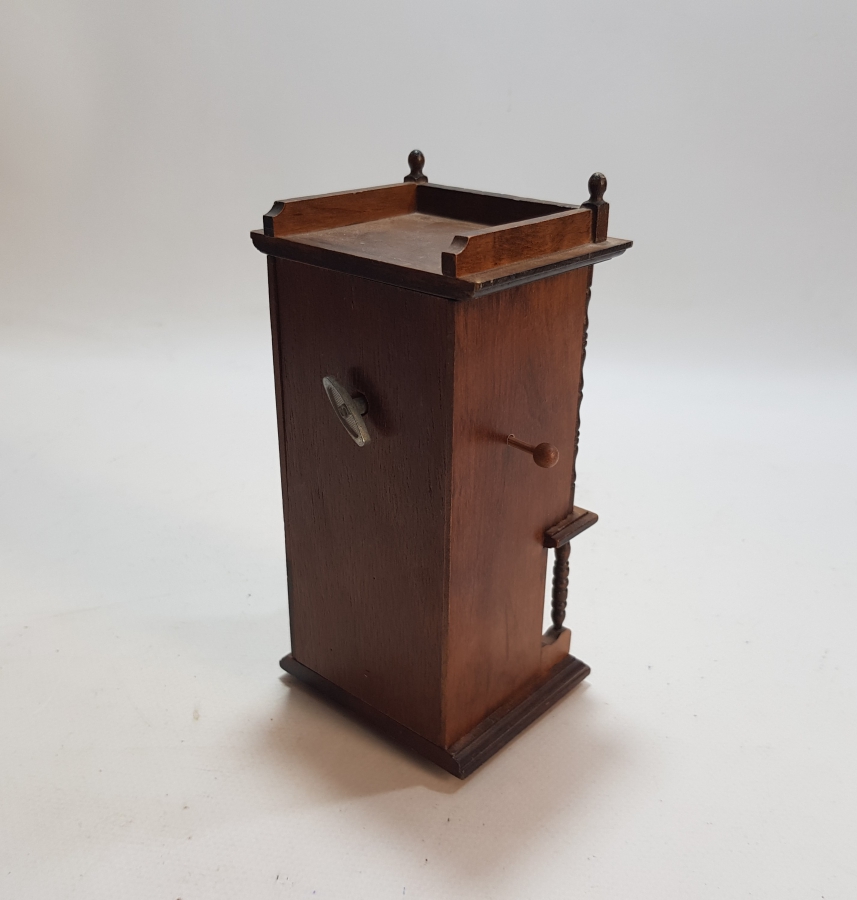 ANTİKA AHŞAP MÜZİK KUTUSU