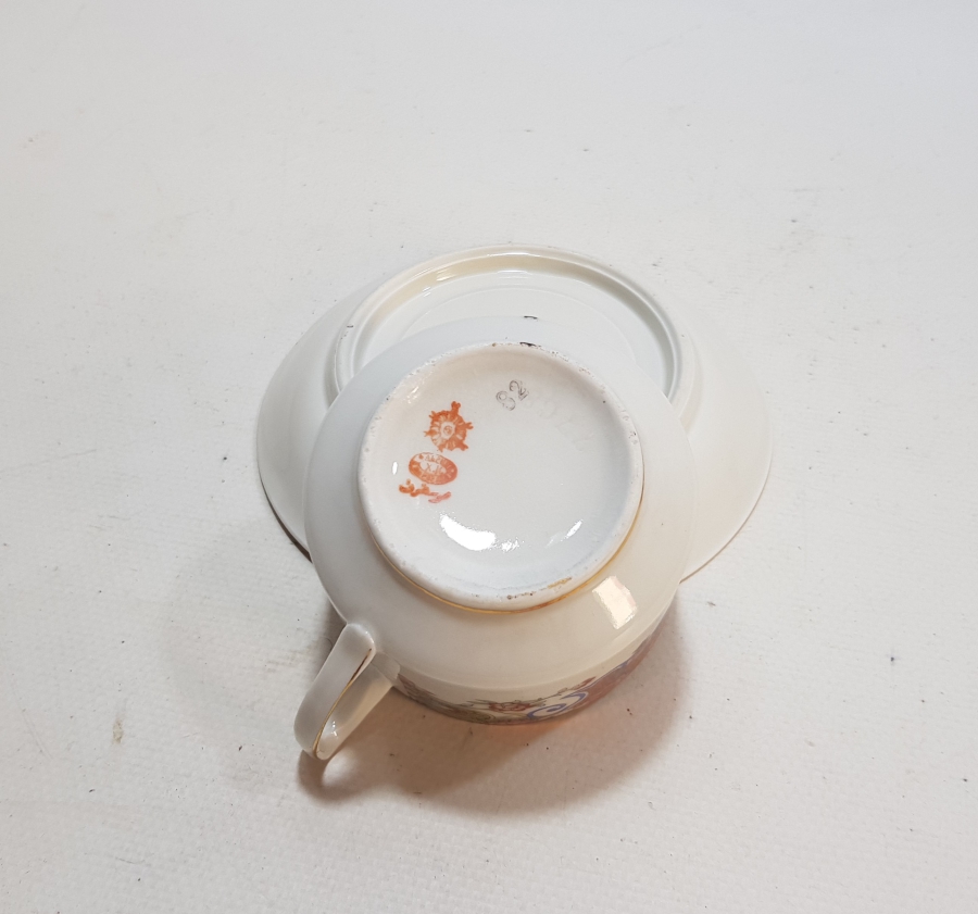 OSMANLICA MOSKOF DAMGALI PORSELEN ÇAY FİNCANI