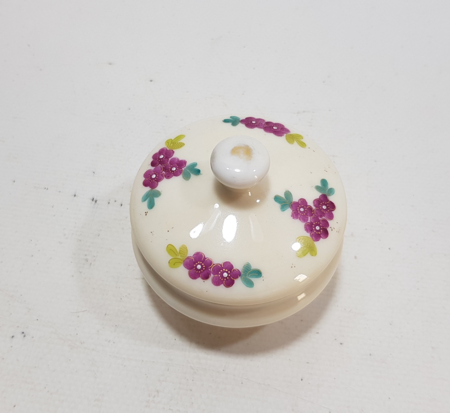 OSMANLI DÖNEMİ KAPAKLI PORSELEN ŞEKERLİK