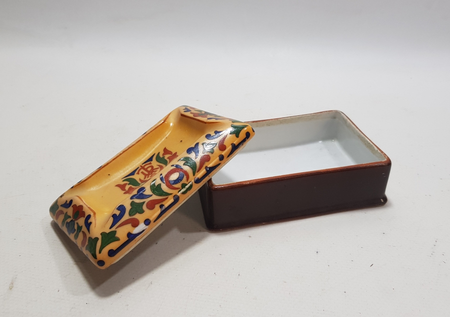 CONSTANTINOPLE - OSMANLI DÖNEMİ TURMAC PORSELEN SİGARALIK VE KÜL TABLASI