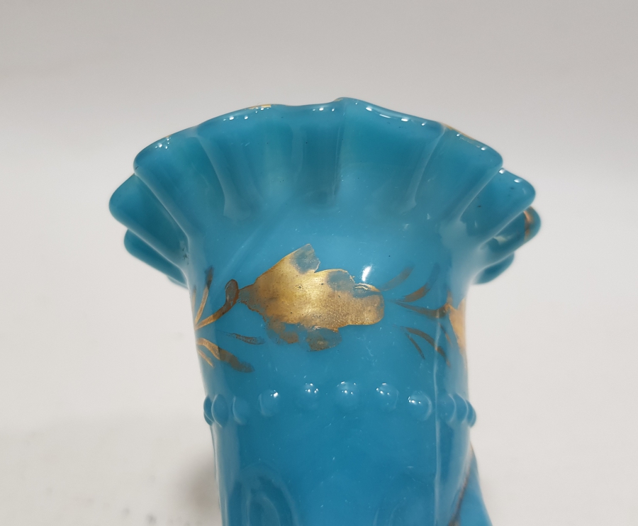 OSMANLI DÖNEMİ EL FORMLU ÇOK NADİR KOPARMA OPAL VAZO