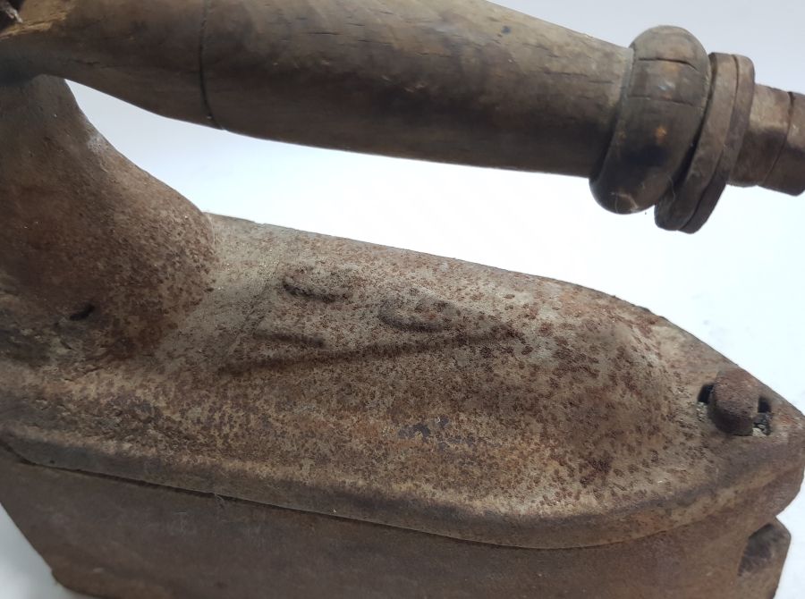 OSMANLI DÖNEMİ KÖMÜRLÜ ÜTÜ