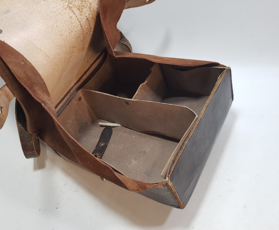 ANTİKA KONDÜKTÖR ÇANTASI