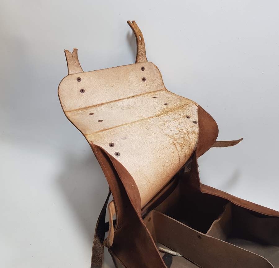 ANTİKA KONDÜKTÖR ÇANTASI