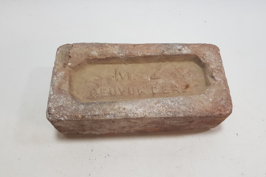 OSMANLI DÖNEMİ OK NADİR FRANSIZCA BÜYÜKDERE YAZILI TUĞLA