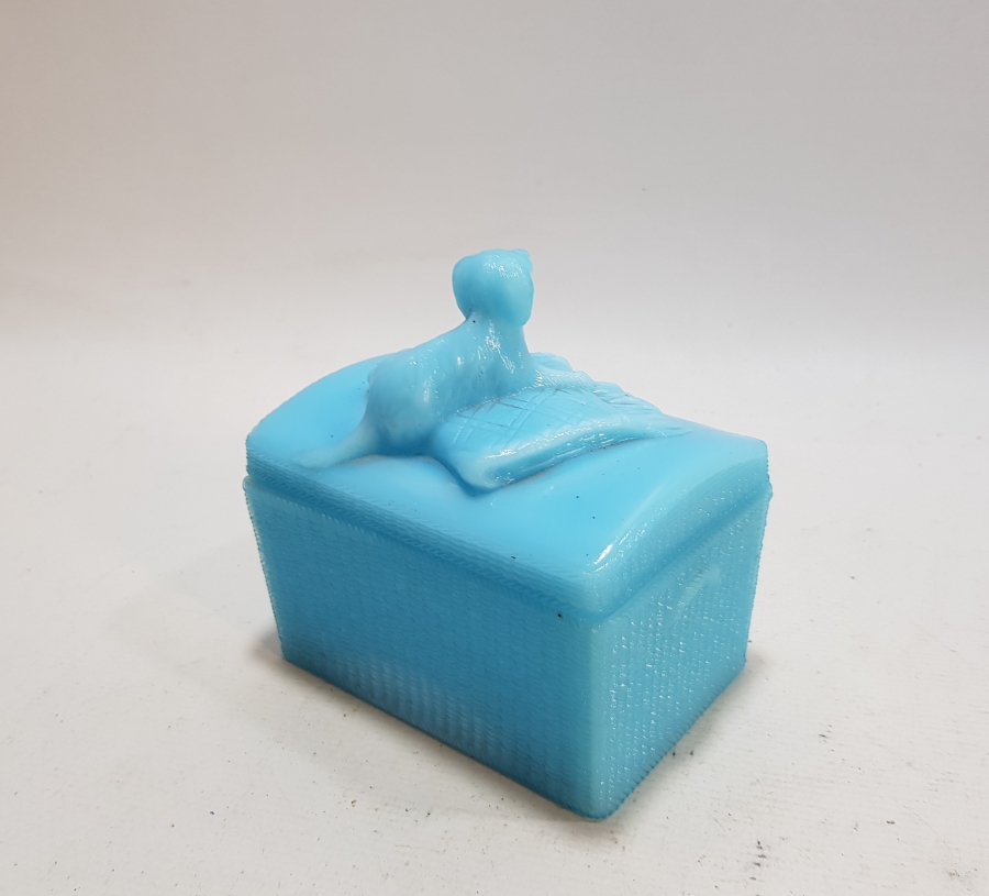 OSMANLI DÖNEMİ KAPAĞI KÖPEK FORMLU TUTAMAÇLI OPAL ŞEKERLİK