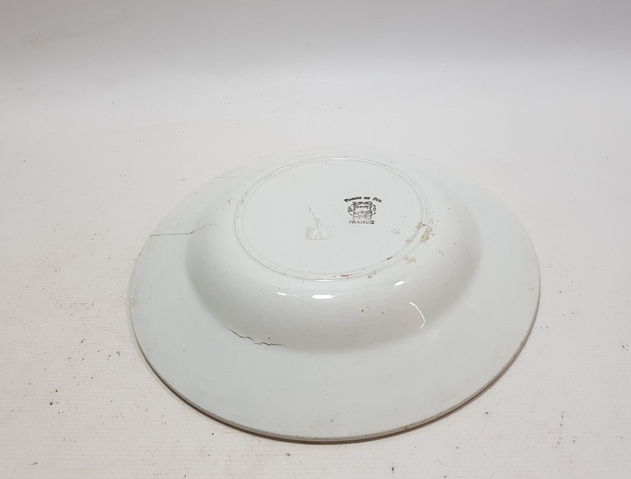 2. MEŞRUTİYET DÖNEMİ AY YILDIZ BAYRAKLARLA SÜSLÜ PORSELEN TABAK