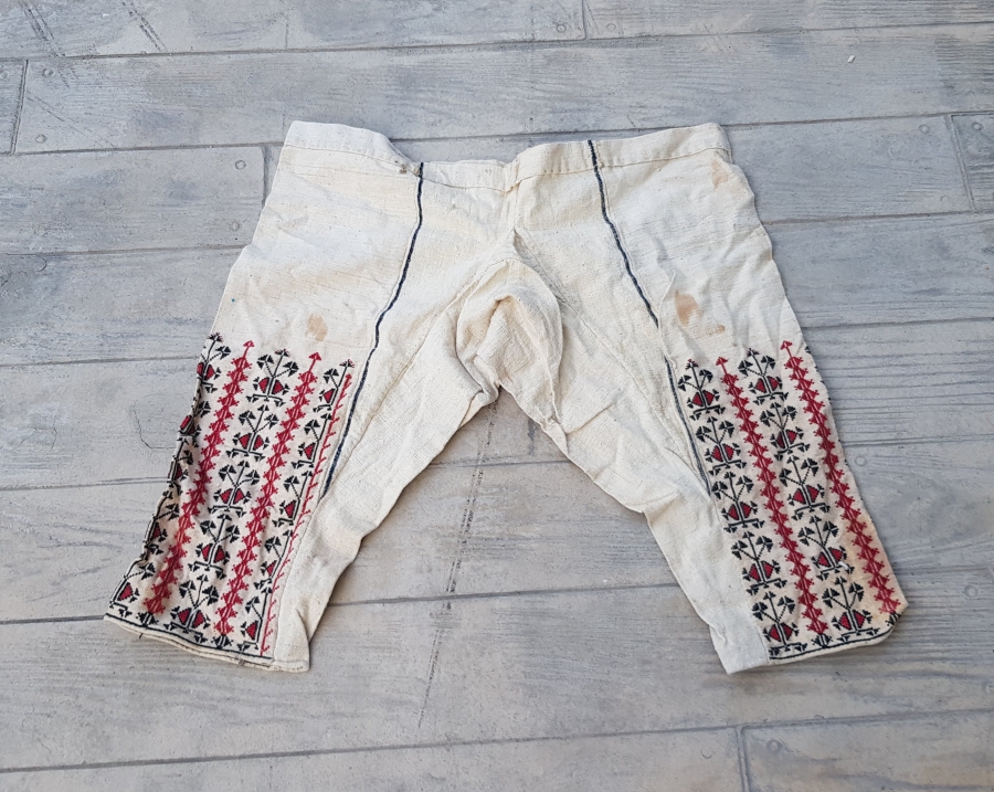 OSMANLI DÖNEMİ ÜZERİ EL İŞLEMELİ KADIN ŞALVARI