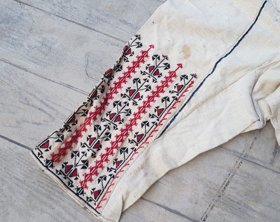 OSMANLI DÖNEMİ ÜZERİ EL İŞLEMELİ KADIN ŞALVARI