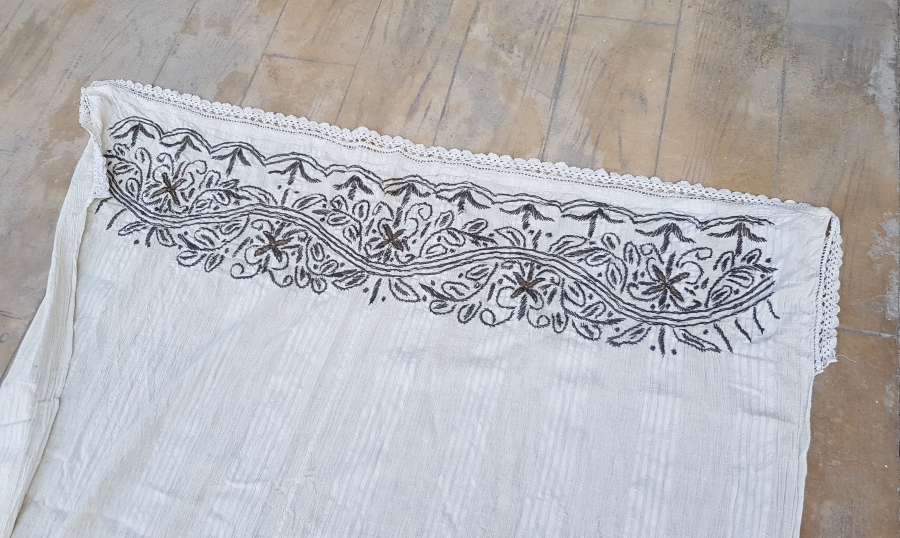 OSMANLI DÖNEMİ TEL KIRMA İŞLEMELİ KAPI ÜSTÜ ÖRTÜSÜ - HAVLU