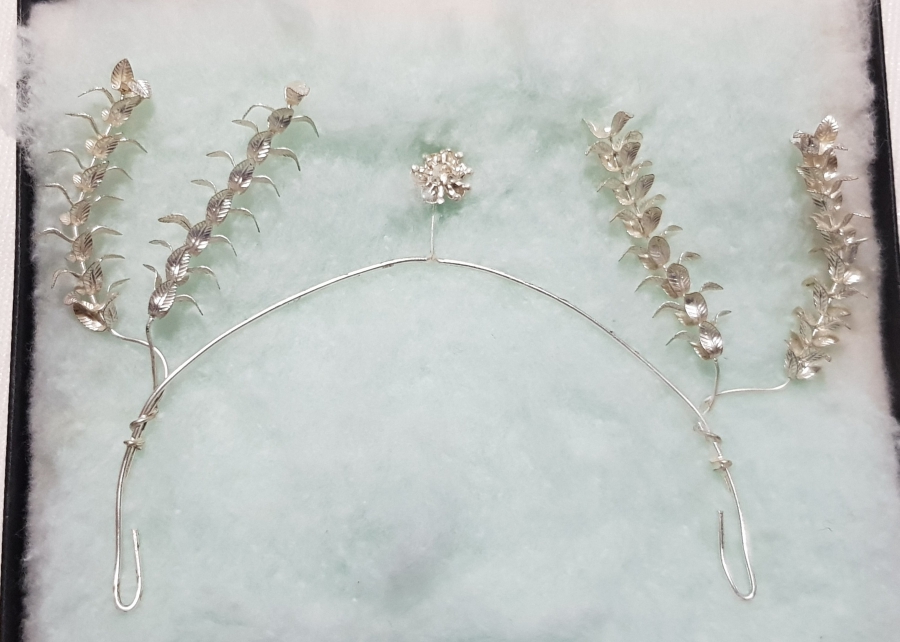 OSMANLI DÖNEMİ GÜMÜŞ GELİN TACI VE BROŞ