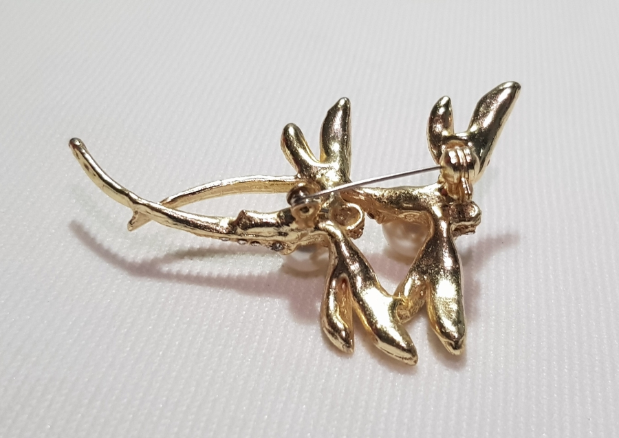 YUSUFÇUK FORMLU MİNELİ BROŞ