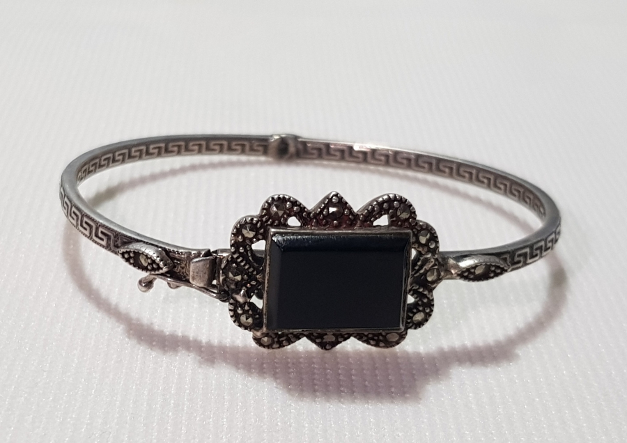 OLTU TAŞLI GÜMÜŞ BİLEZİK