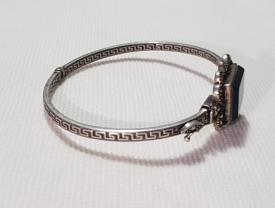 OLTU TAŞLI GÜMÜŞ BİLEZİK