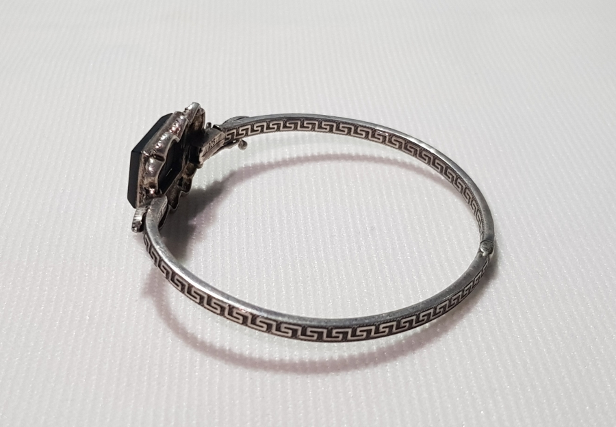 OLTU TAŞLI GÜMÜŞ BİLEZİK