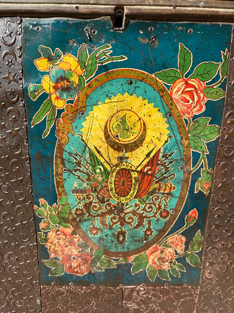 OSMANLI DEVLET ARMALI VE AY YILDILARLA SÜSLÜ GELİN ÇEYİZ SANDIĞI