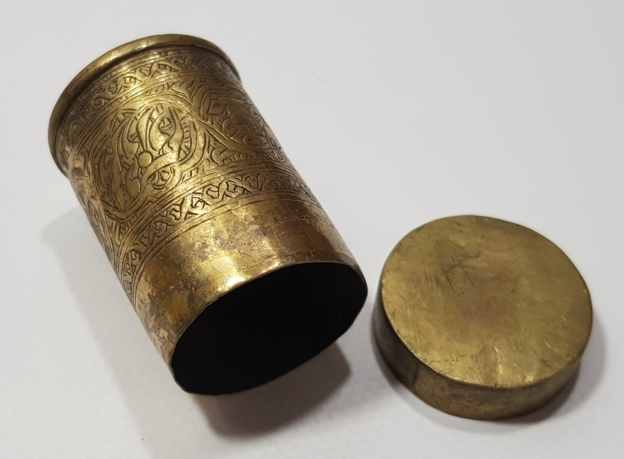 OSMANLI DÖNEMİ ÜZERİ OSMANLICA YAZILI KUTU