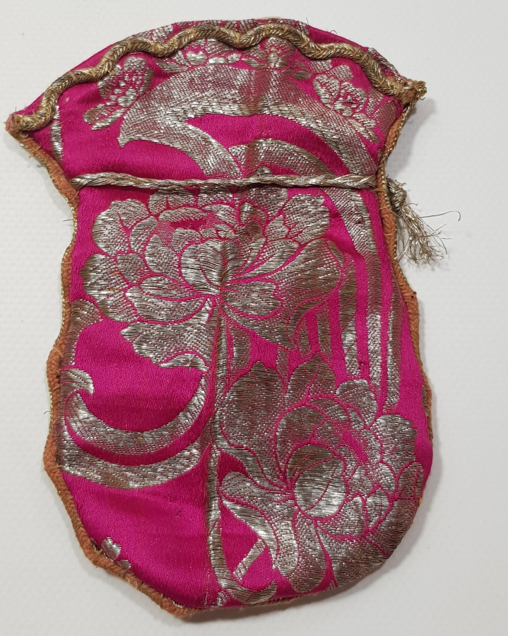 OSMANLI DÖNEMİ GÜMÜŞ SIRMA İŞLEMELİ ELMASİYE KINA KESESİ