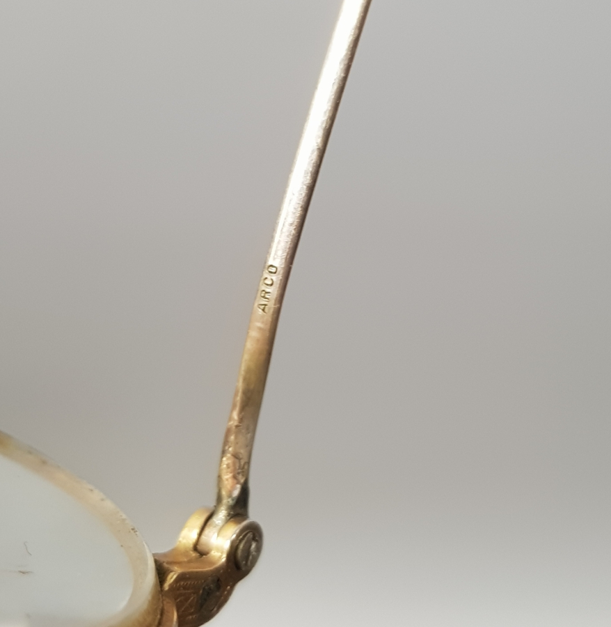 OSMANLI DÖNEMİ LEVANTEN GÖZLÜĞÜ