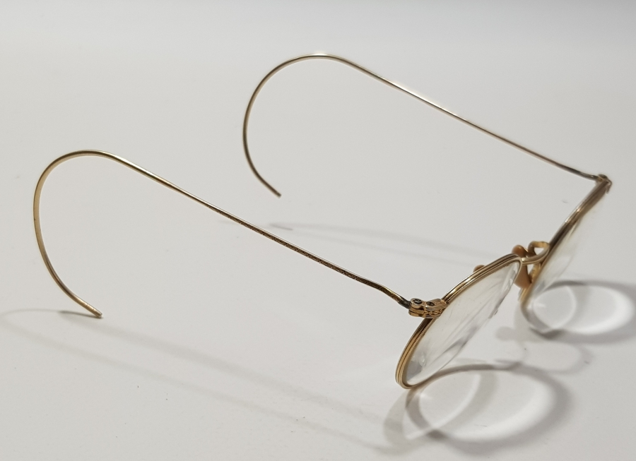 OSMANLI DÖNEMİ LEVANTEN GÖZLÜĞÜ