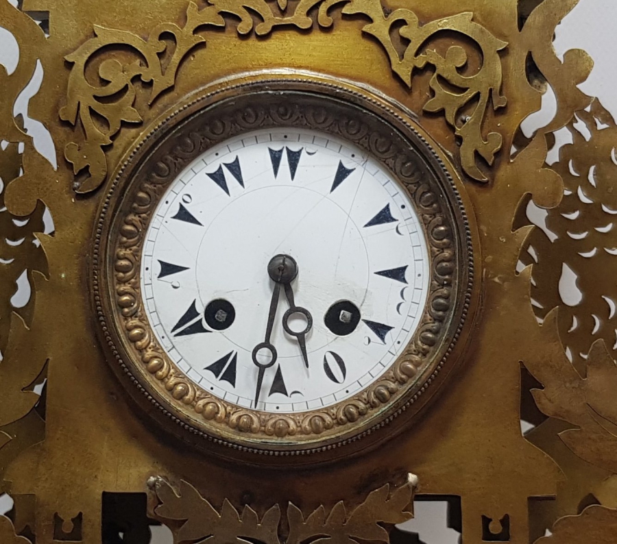 OSMANLI DÖNEMİ KARTAL VE KAPLAN FİGÜRLÜ TESTERE İŞÇİLİKLİ DEV BOY ŞÖMİNE SAATİ