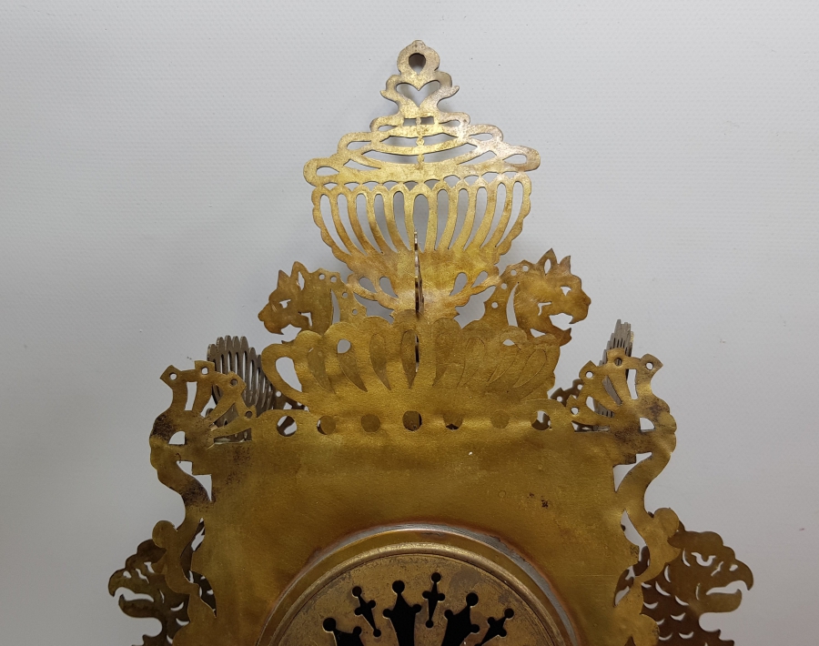 OSMANLI DÖNEMİ KARTAL VE KAPLAN FİGÜRLÜ TESTERE İŞÇİLİKLİ DEV BOY ŞÖMİNE SAATİ