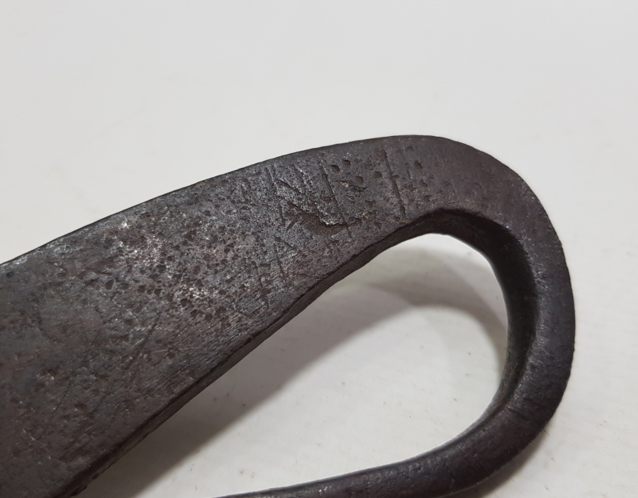 OSMANLI DÖNEMİ SIÇAN KUYRUĞU FORMLU NADİR KAV ÇAKMAĞI