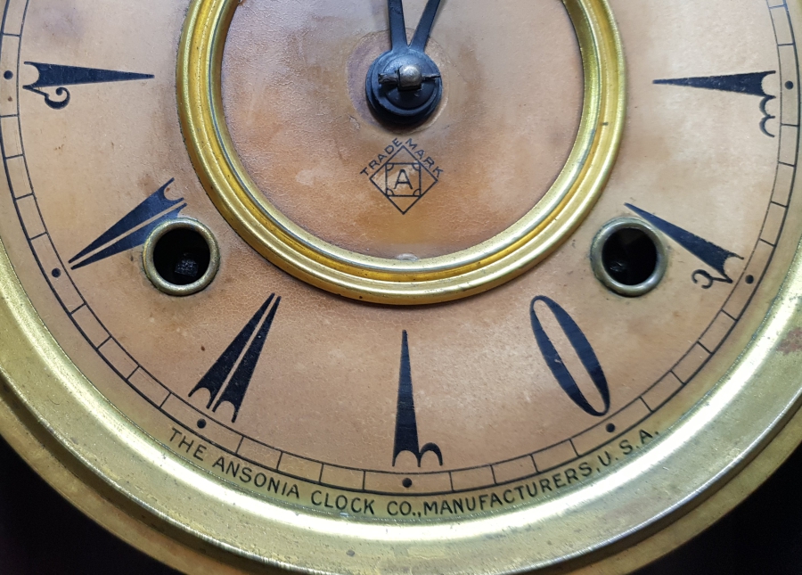 OSMANLI DÖNEMİ NADİR FORMDA BÜYÜK BOY MASA VE DUVAR SAATİ