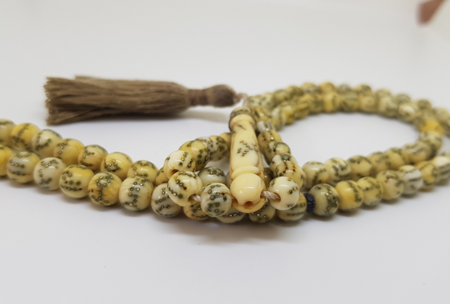 OSMANLI DÖNEMİ FİL DİŞİNDEN MAMUL ÜZERİNDE ESMA ÜL HÜSNA NIN İSİMLERİNİN YAZILI OLDUĞU ÇOK NADİR NAMAZ TESPİHİ - ZİKİR TESPİHİ