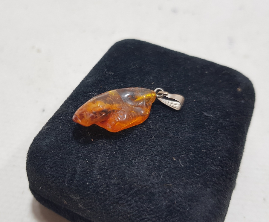 GÜMÜŞ KLİPSLİ ANTİKA DAMLA KEHRİBAR KOLYE UCU