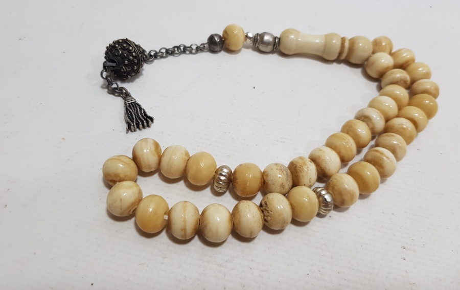 OSMANLI DÖNEMİ ORİJİNAL PÜSKÜLÜYLE KEMİK TESPİH