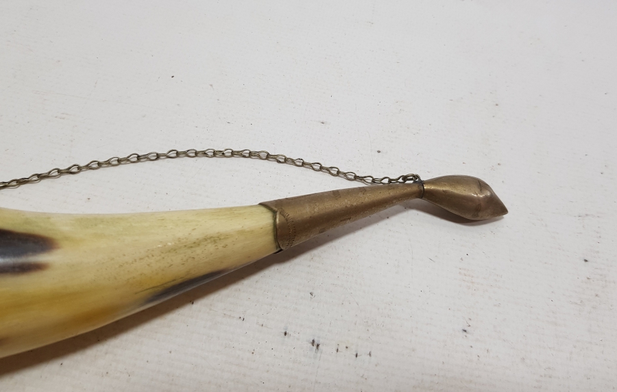 ÜZERİ KALEM İŞÇİLİKLİ ANTİKA RUS BOYNUZ KADEH