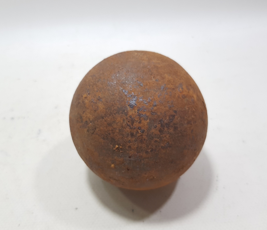 OSMANLI DÖNEMİ GEMİ TOPLARINDA KULLANILAN ÇOK NADİR TOP GÜLLESİ