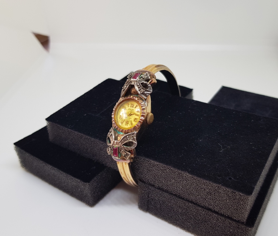 ELMAS VE YAKUT TAŞLI ÖZEL YAPIM ANTİKA ALTIN SAAT