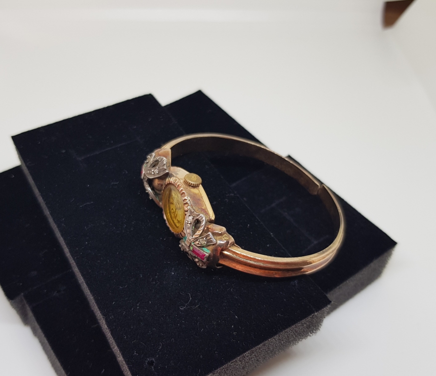 ELMAS VE YAKUT TAŞLI ÖZEL YAPIM ANTİKA ALTIN SAAT