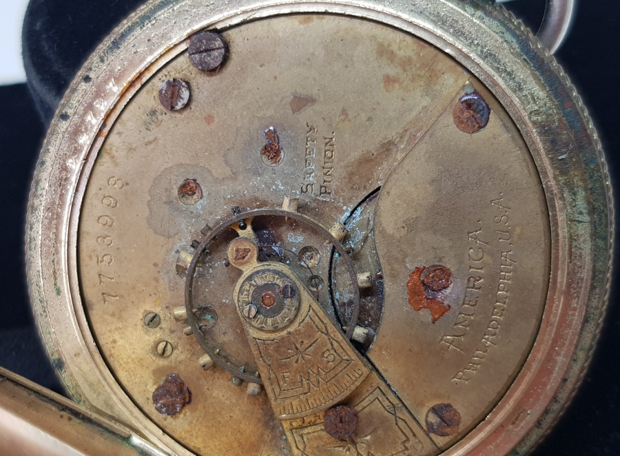 HALİYLE KONDİSYONDA ALTIN KAPLAMA 1900 BAŞLARI AMERİKAN CEP SAATİ