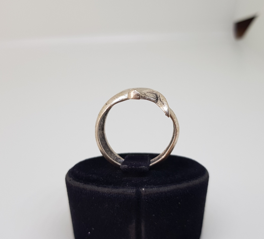 ZÜLFİKAR FORMUNDA YAPILMIŞ ÜZERİ DUALI ANTİKA NADİR GÜMÜŞ YÜZÜK