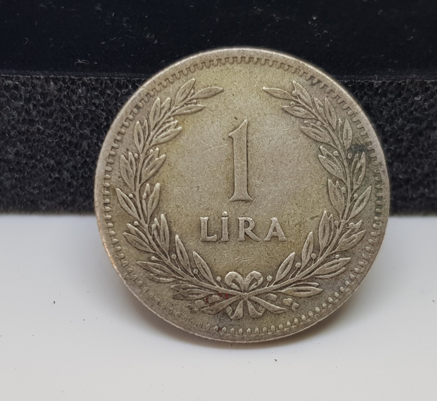 TÜRKİYE CUMHURİYETİ'NİN TEDAVÜLE VERİLMİŞ SON GÜMÜŞ PARASI 1948 TARİHLİ 1 LİRA