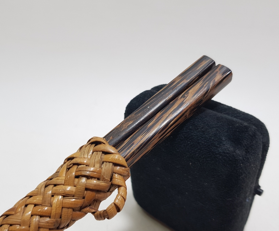 ORİJİNAL EL ÖRME HASIR KILIFINDA CHOPSTİCK TAKIMI