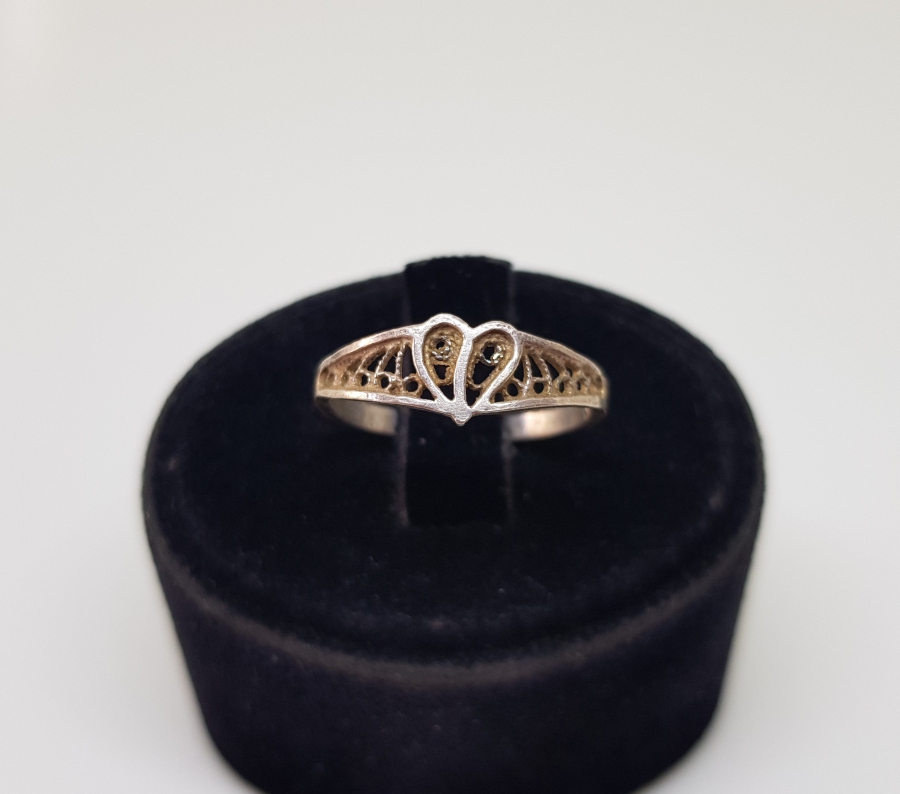 TELKARİ İŞÇİLİKLİ KALP FORMLU GÜMÜŞ YÜZÜK