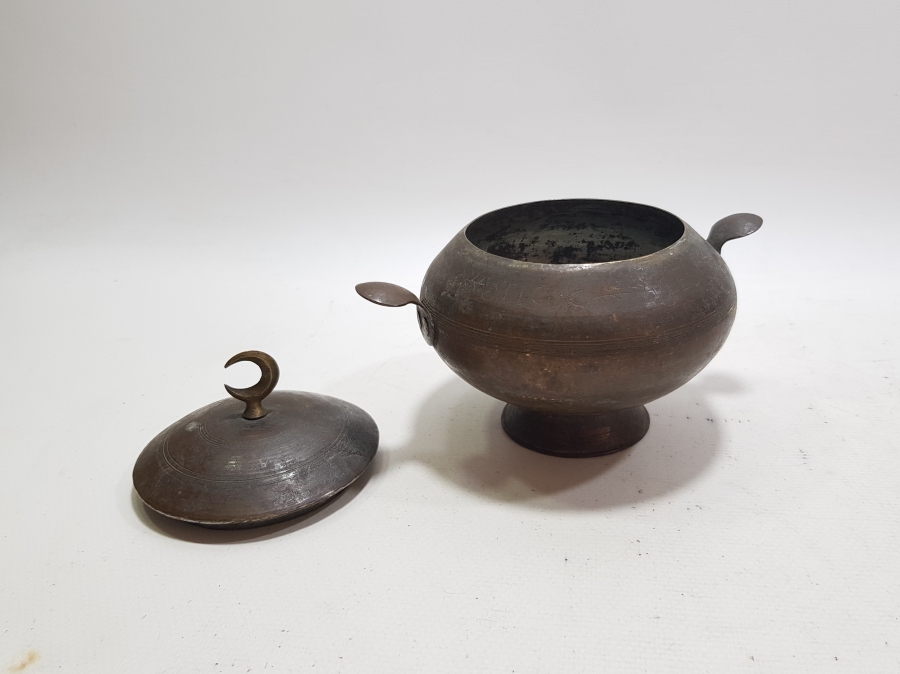 OSMANLI DÖNEMİ NADİR FORMDA HİLAL TUTMAÇLI KAPAKLI MACUNLUK