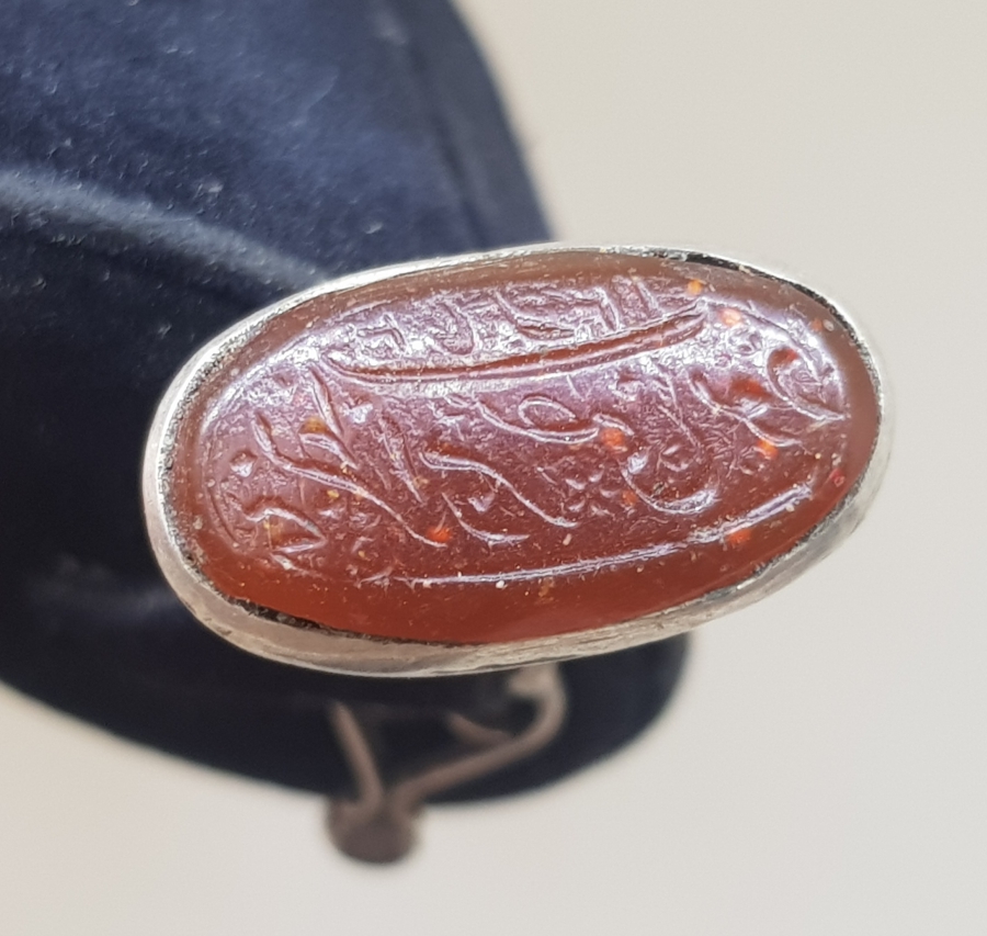 OSMANLI DÖNEMİ AKİK TAŞLI VE GÜMÜŞ TUTMAÇLI MÜHÜR