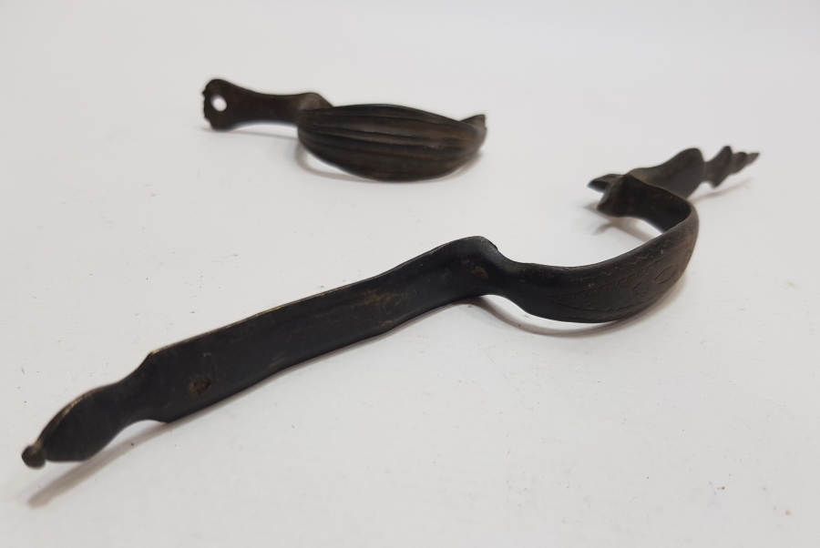 OSMANLI DÖNEMİ İKİ ADET PİŞTOV TETİK KÖPRÜSÜ