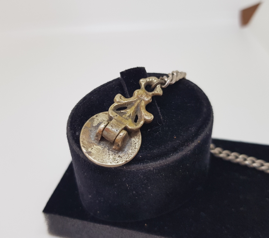 ORİJİNAL ZİNCİRİYLE GÜNEŞ FORMLU EL KAZIMA HAKKAK İŞİ ŞAHIS MÜHRÜ