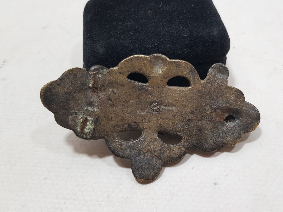 ÜZERİ AY YILDIZLI OSMANLI DÖNEMİ BRONZ GELİN KEMERİ TOKASI