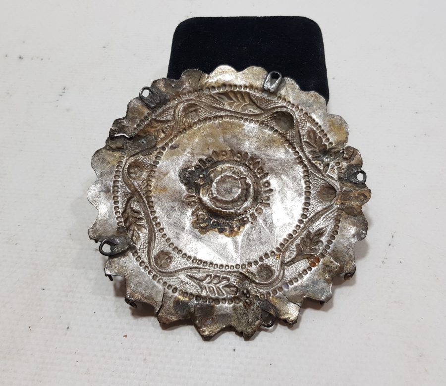 ÜZERİ KABARTMA İŞÇİLİKLİ OSMANLI DÖNEMİ GÜMÜŞ TEPELİK