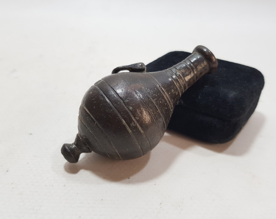 OSMANLI DÖNEMİ BRONZ BARUTLUK