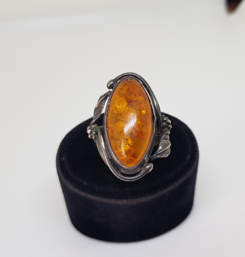 FOSİLLİ DAMLA KEHRİBBAR ÖZEL YAPIM GÜMÜŞ YÜZÜK