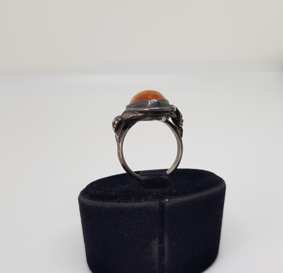 FOSİLLİ DAMLA KEHRİBBAR ÖZEL YAPIM GÜMÜŞ YÜZÜK