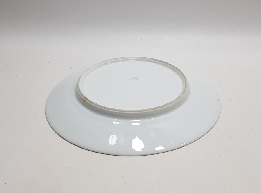 ÜZERİNDE OSMANLICA BOĞAZİÇİ KULÜBÜ YAZILI ÇOK NADİR POLO KULÜBÜ PORSELEN TABAK